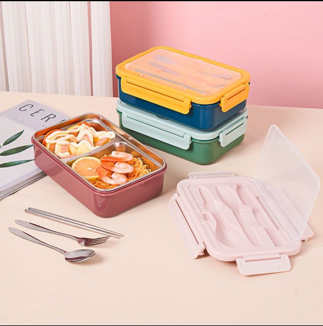 Plastic Lunch Box with Cutlery