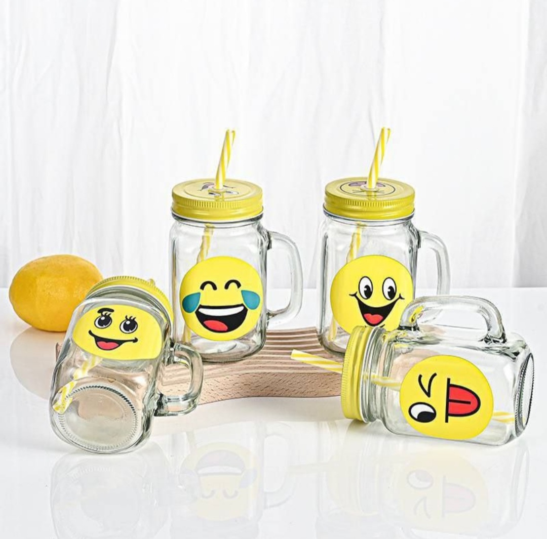 Smiley Smoothie Cup
