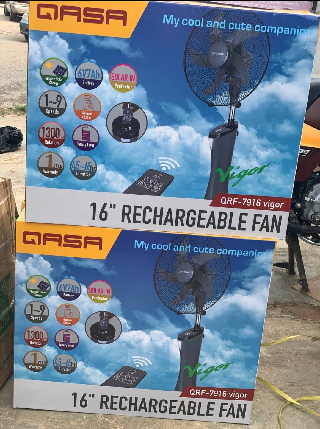 Qasa 16 Inches Rechargeable Fan with Solar Panel